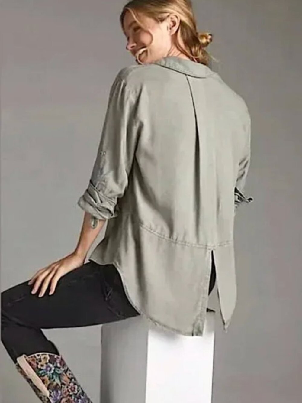 Anthropologie CLOTH & STONE Green Split Back Button Up High Low Shirt